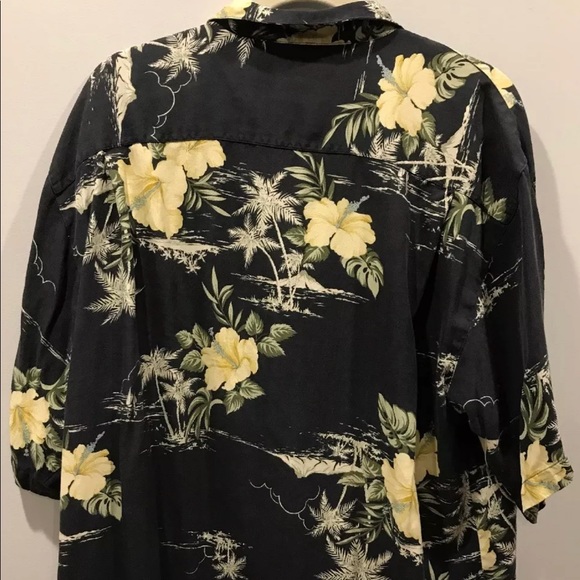 Tommy Bahama Floral Shirt - Picture 3 of 5
